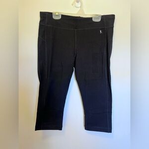 Danskin Black Capris